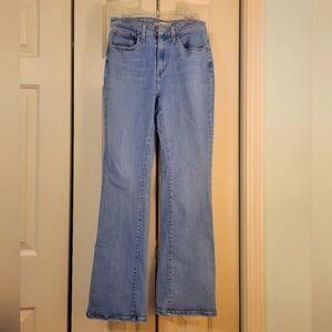 Women's Levi's high rise bootcut jeans size W27 L30
